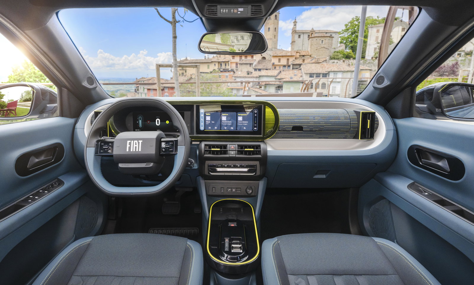 Fiat Grande Panda Hybrid - interior